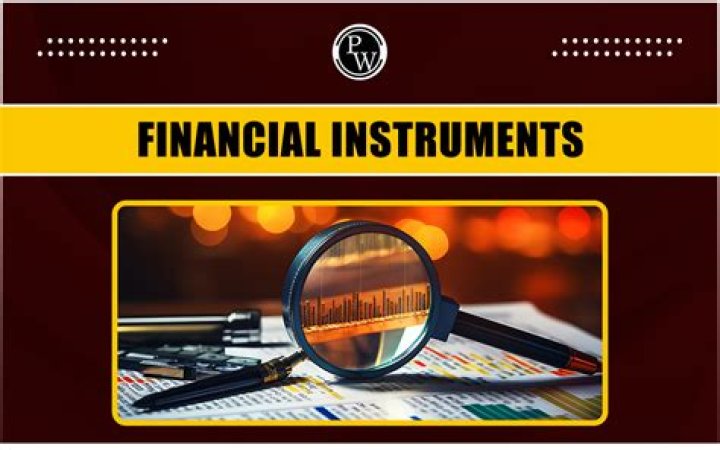 Is gold financial instrument?