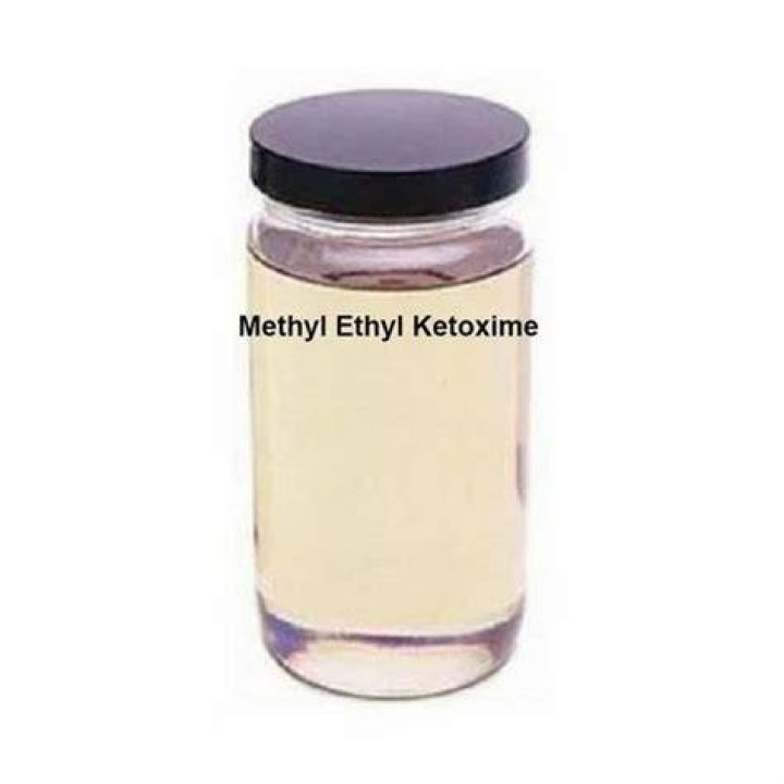 Is methyl ethyl ketoxime dangerous?