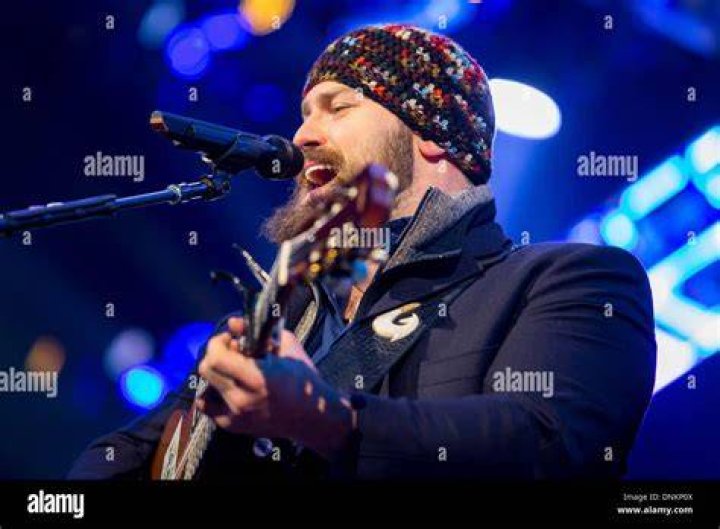 Who is the lead singer of the Zac Brown Band?
